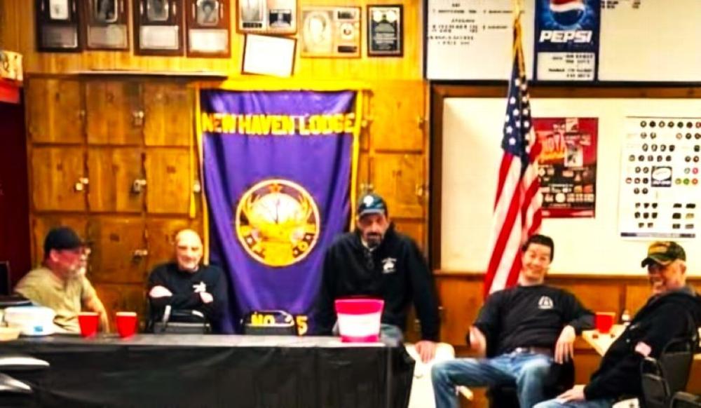 Veterans committee "Honor Roll' Bowling Fundraiser - Volunteers hard at work