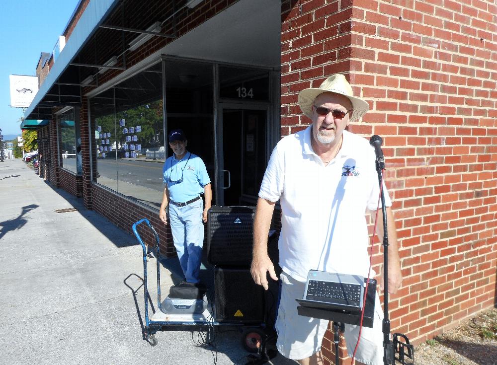 Jim Hedrick and Keith Campbell at centerfest 2017