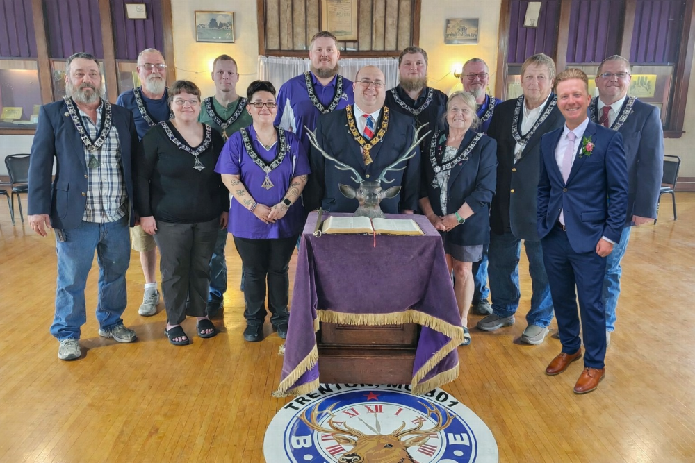 FY 2026/2027 Officers Left to Right Front Row - 3 Year Trustee Tim Blozovich, Treasurer Katie Kinney, Secretary Casey Noble, Exalted Ruler Scott Hushson, Esteemed Lecturing Knight Kathy Savage, Inner Guard Cade Mullenix, Back Row - 2 Year Trustee Kevin Hoyle, Tiler Tyler Anderson, 1 Year Trustee Tyler Hines, Esquire Ryan Hines, Chaplain Ronnie Mclean, Esteemed Loyal Knight Jerry Korrody, Esteemed Leading Knight Matt Roberts