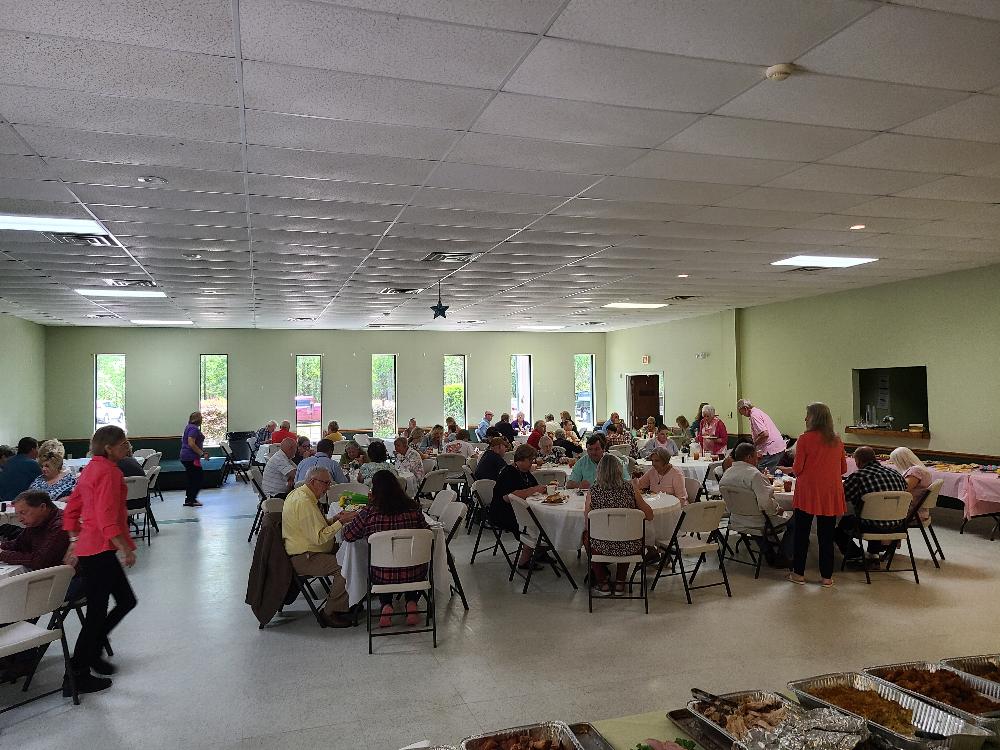 Mother's DAY Luncheon 2022

We had a great turn-out for Mother's Day. We want to Thank everyone for bringing a Cover Dish  