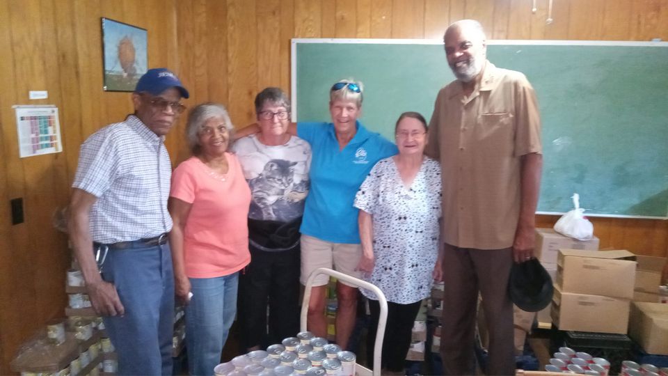 On September 4th the Walterboro Elks Lodge 1988 Bingo committee donated $300.00 in food products to New Beginnings Outreach. Because of the Bingo player's we can give back to the community. Thanks to each and every one of you.
