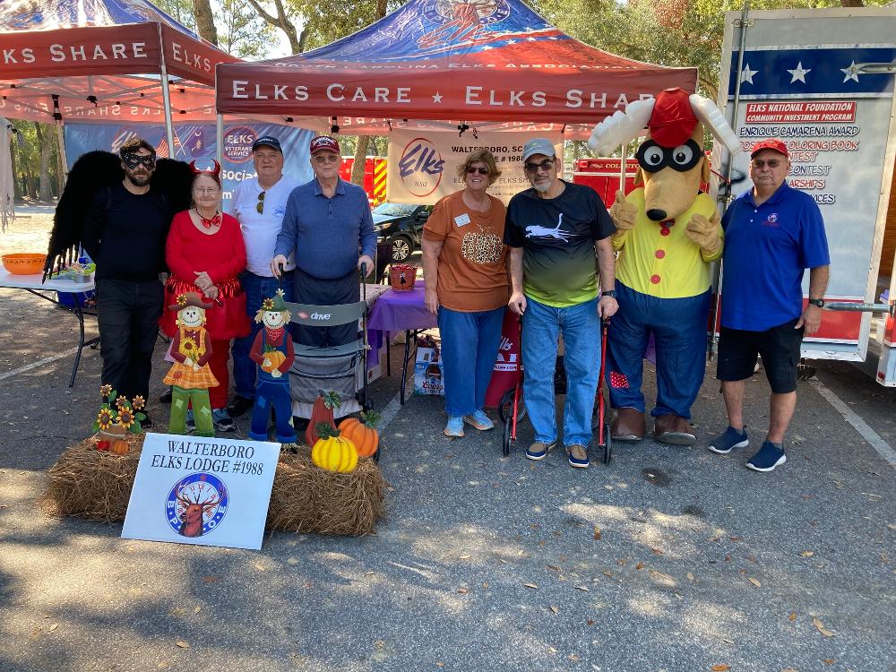 Elks Lodge 1988 at the Truck or Treat with our friends from the Veterans Victory House. 26 October 2024