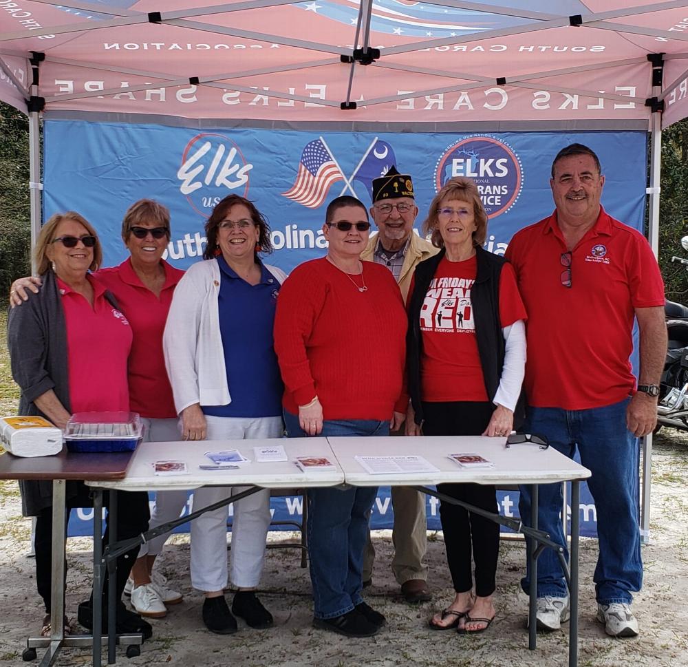 Walterboro SC Elks Lodge #1988
Celebrated with American Legion Post 93 "The Vietnam Veteran's" today. These women and men did a remarkable job. Looking forward to next year and an even bigger crowd. Thank you to all Veteran's for your service!