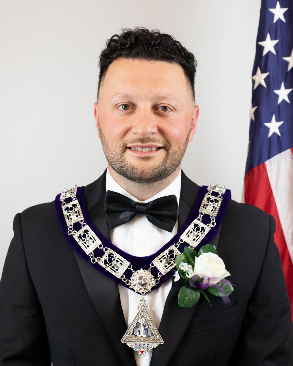 Bartev Avakian, Leading Knight