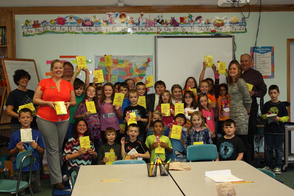 NEWPORT CITY SCHOOL STUDENTS RECEIVE THEIR DICTIONARIES