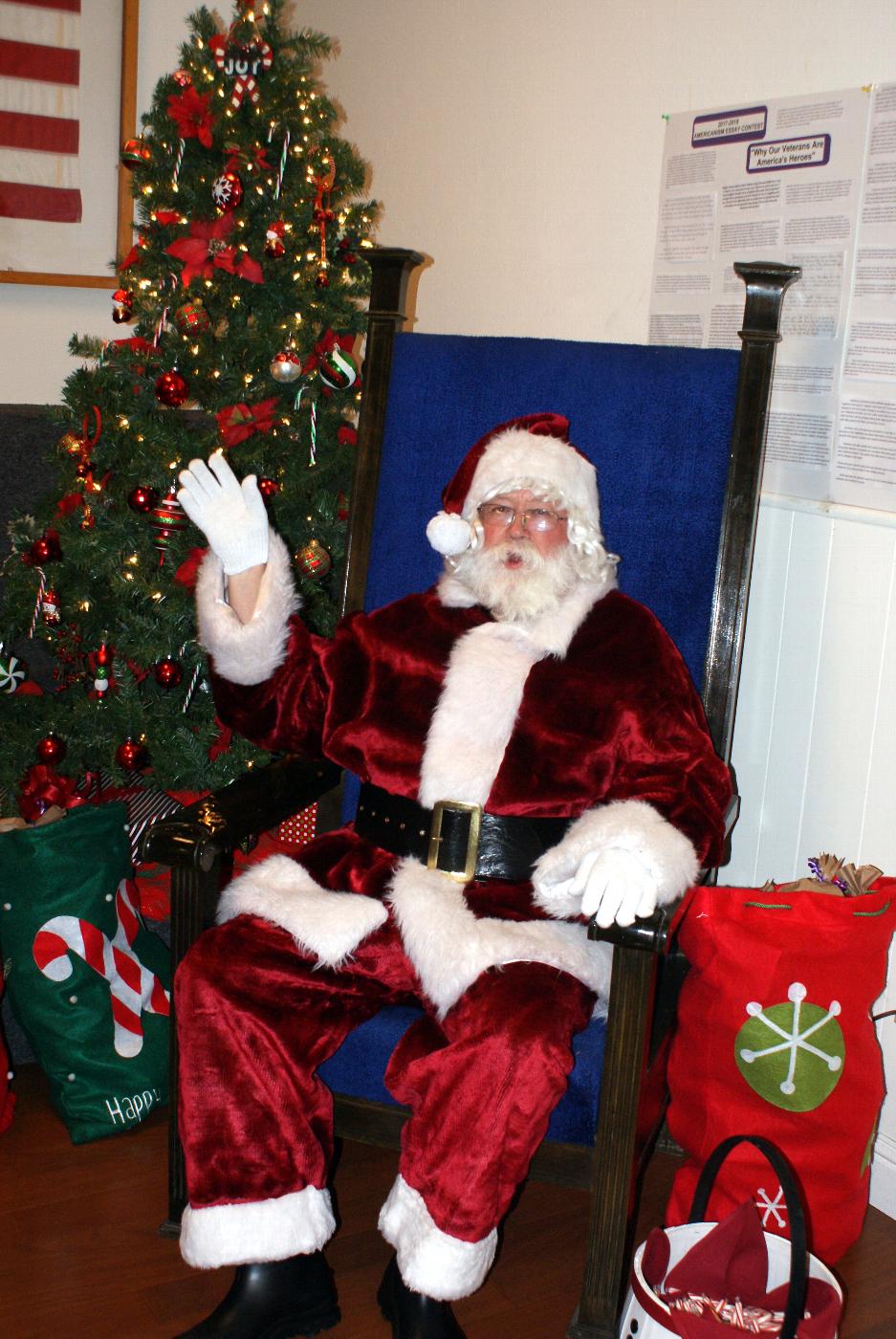 Celebrating Christmas at the Paso Robles Elks Lodge! 
This years Christmas Party is Wednesday, December 18, 2024. Hope to see you there!