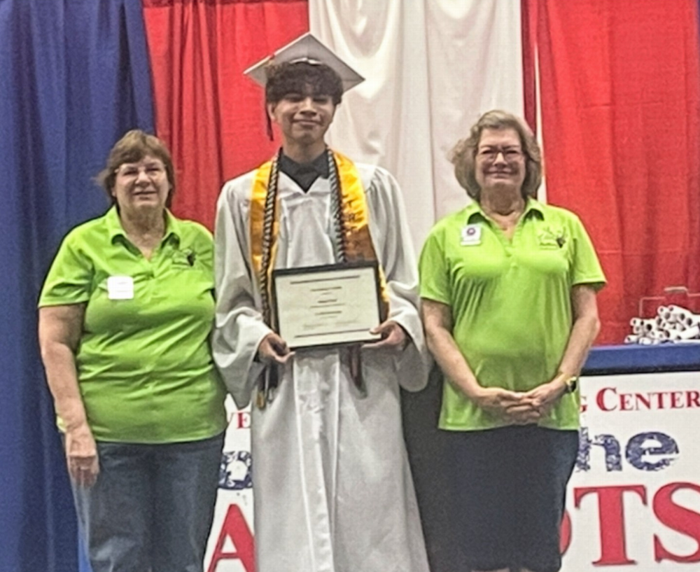 MALC Student Manuel Soto received a $1,000 scholarship from the Bullhead City Elks Auxiliary. Pictured Left to Right; Auxiliary member Jackie Turner, Manuel Soto and Auxiliary member Tina BlokDyke.