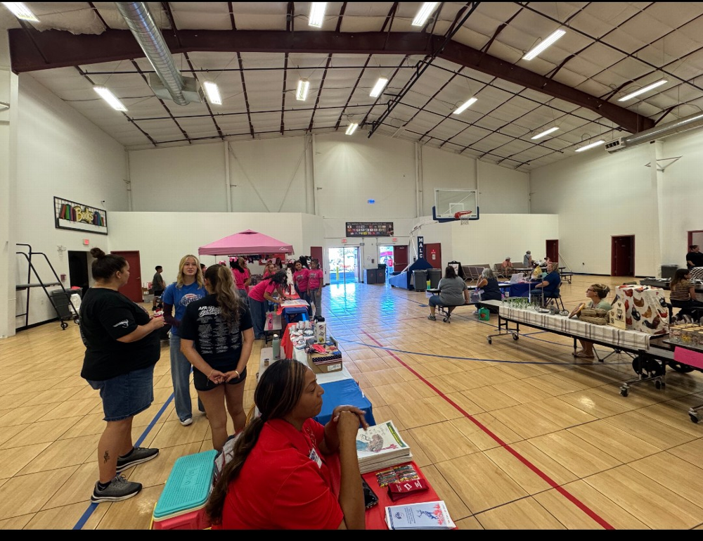 Elk member Tina Johnson at the MALC Drug awareness booth October 11th, 2025