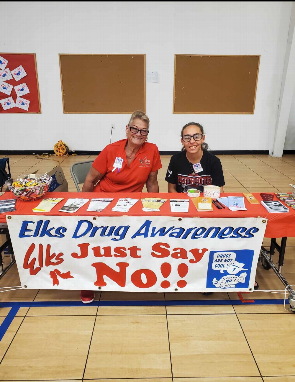 Drug Awareness Committee member Toni Dow-Martinez (left) and Drug Awareness Chairman Sarah Valle