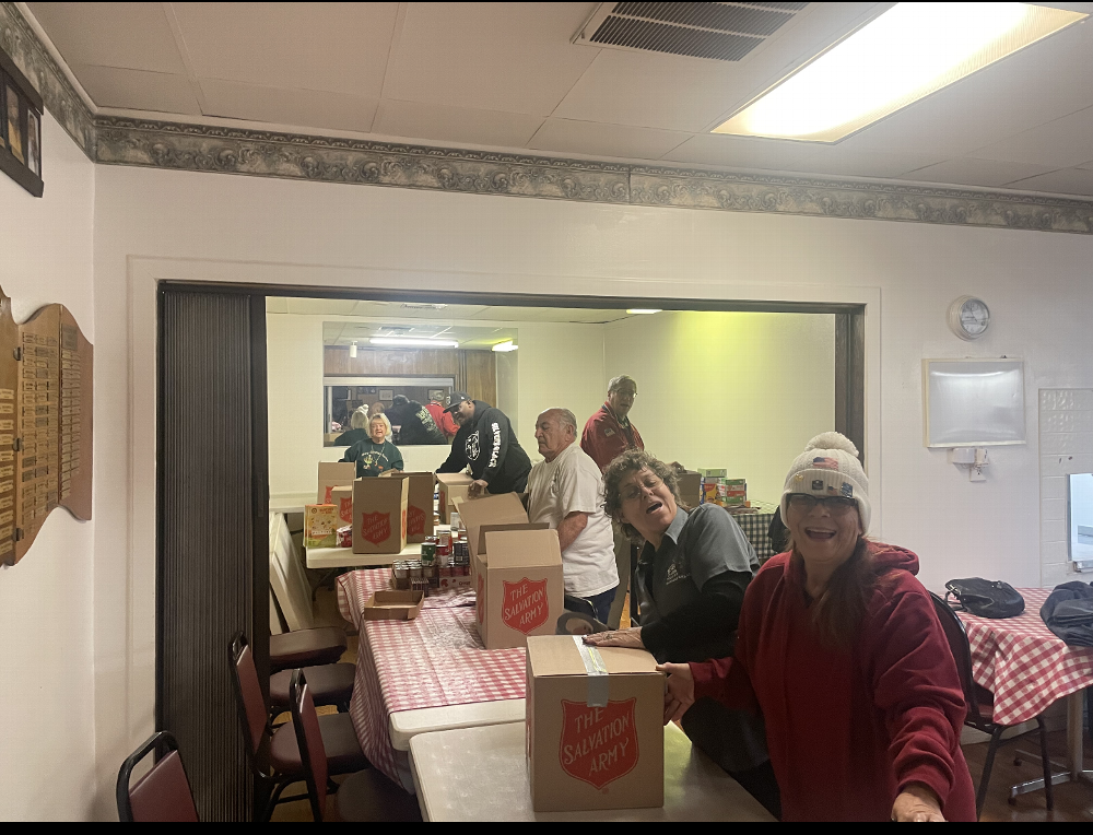 Elks Elves making Holiday food baskets