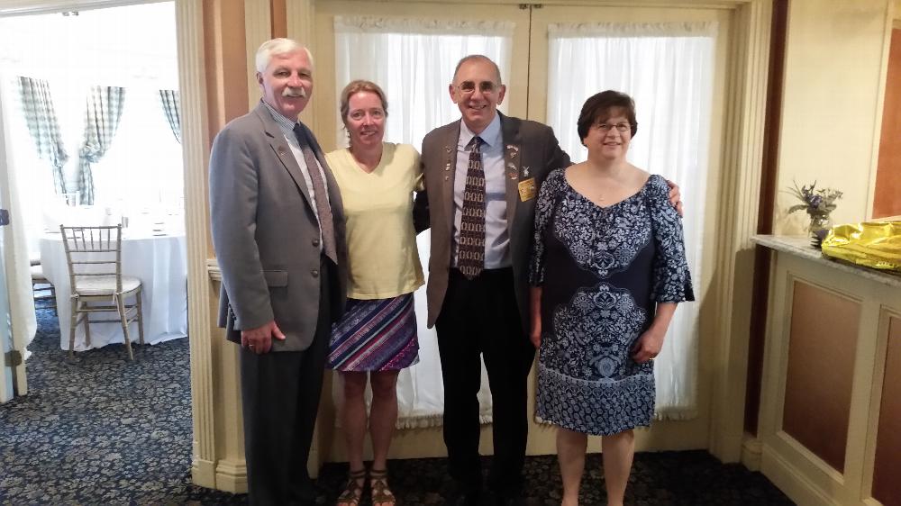   Islip Elks Lodge 2533 Hosting Brunch for NYS President

2017/2018 NYS President - Phil Conaty and his wife Betsy

Islip Elks Exalter Ruler - Joe D'Angelo and his wife Luanne