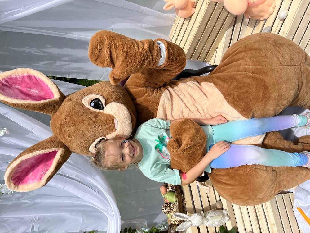 EGGstravaganza Easter Bunny 